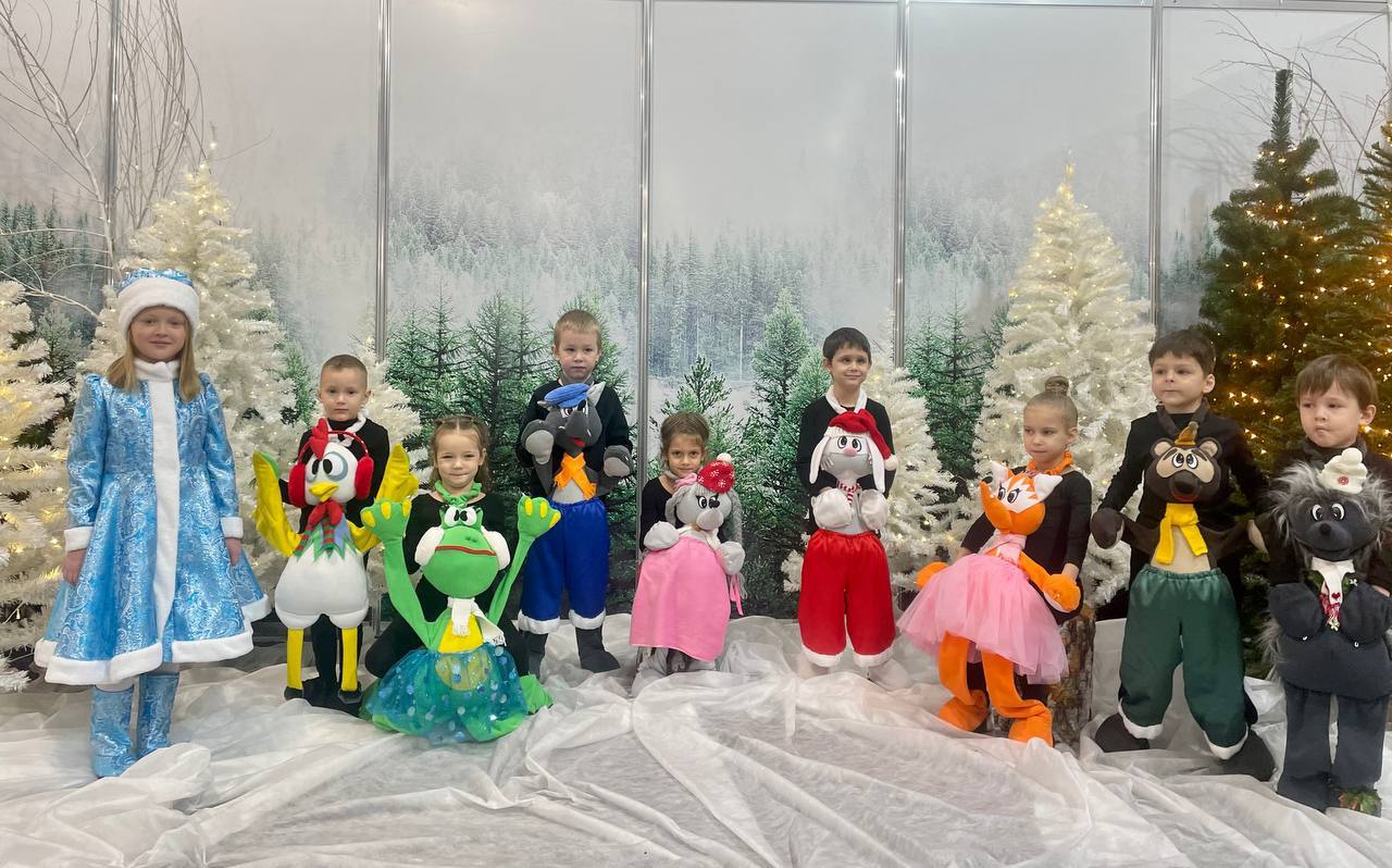Детский сад №172 стал победителем  конкурса "Зимняя сказка" в рамках работы Новогодней Кузбасской ярмарки.